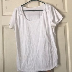 Solid white shirt sleeve T-shirt